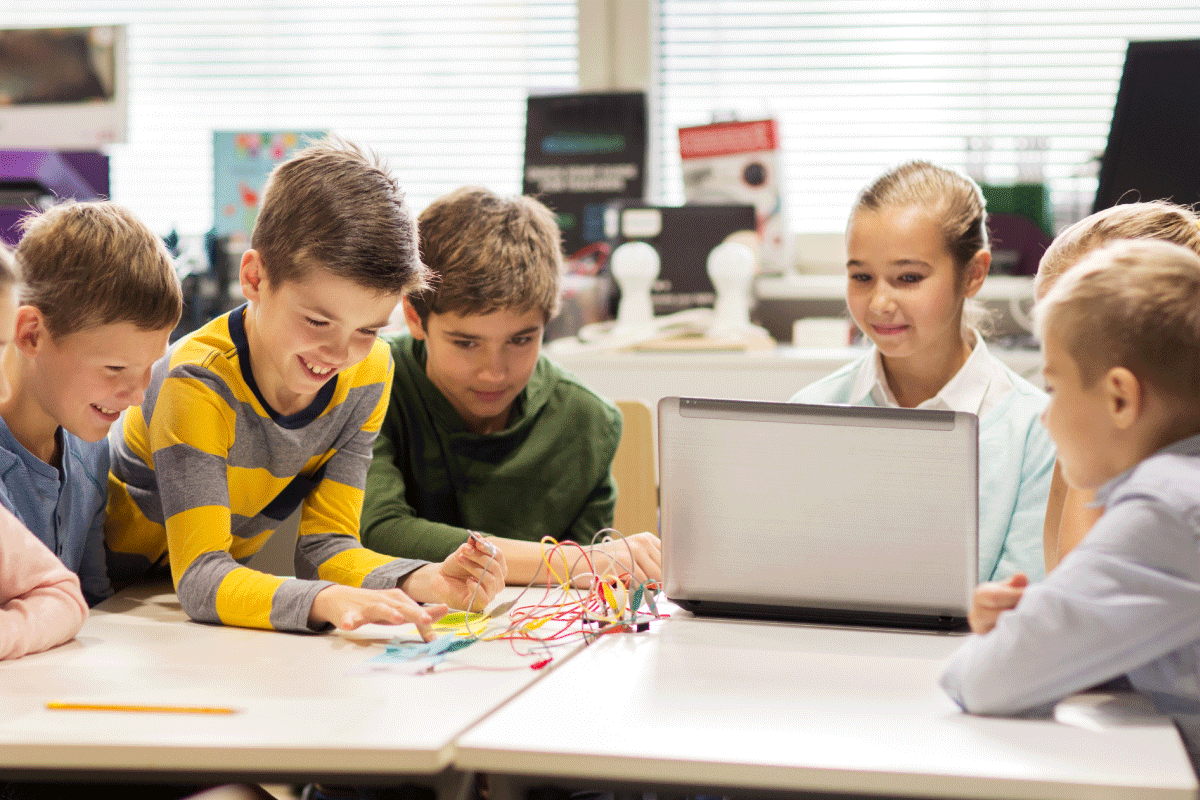 Be Part of La Nube's<br>Kid Genius Council!